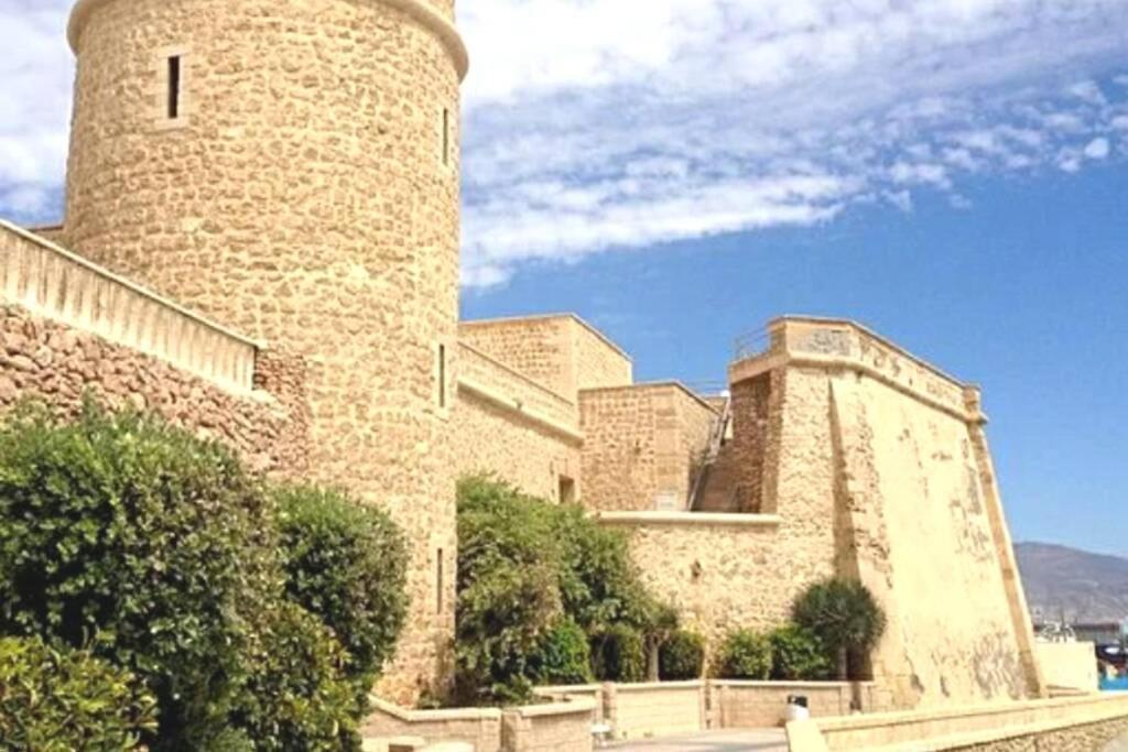 A 600 M De La Playa Y El Castillo Santa Ana Ροκέτας ντε Μαρ Εξωτερικό φωτογραφία